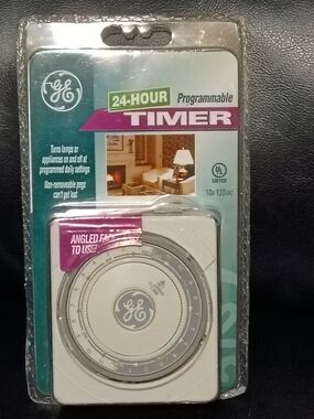 GE 24-Hour Programmable Timer - White